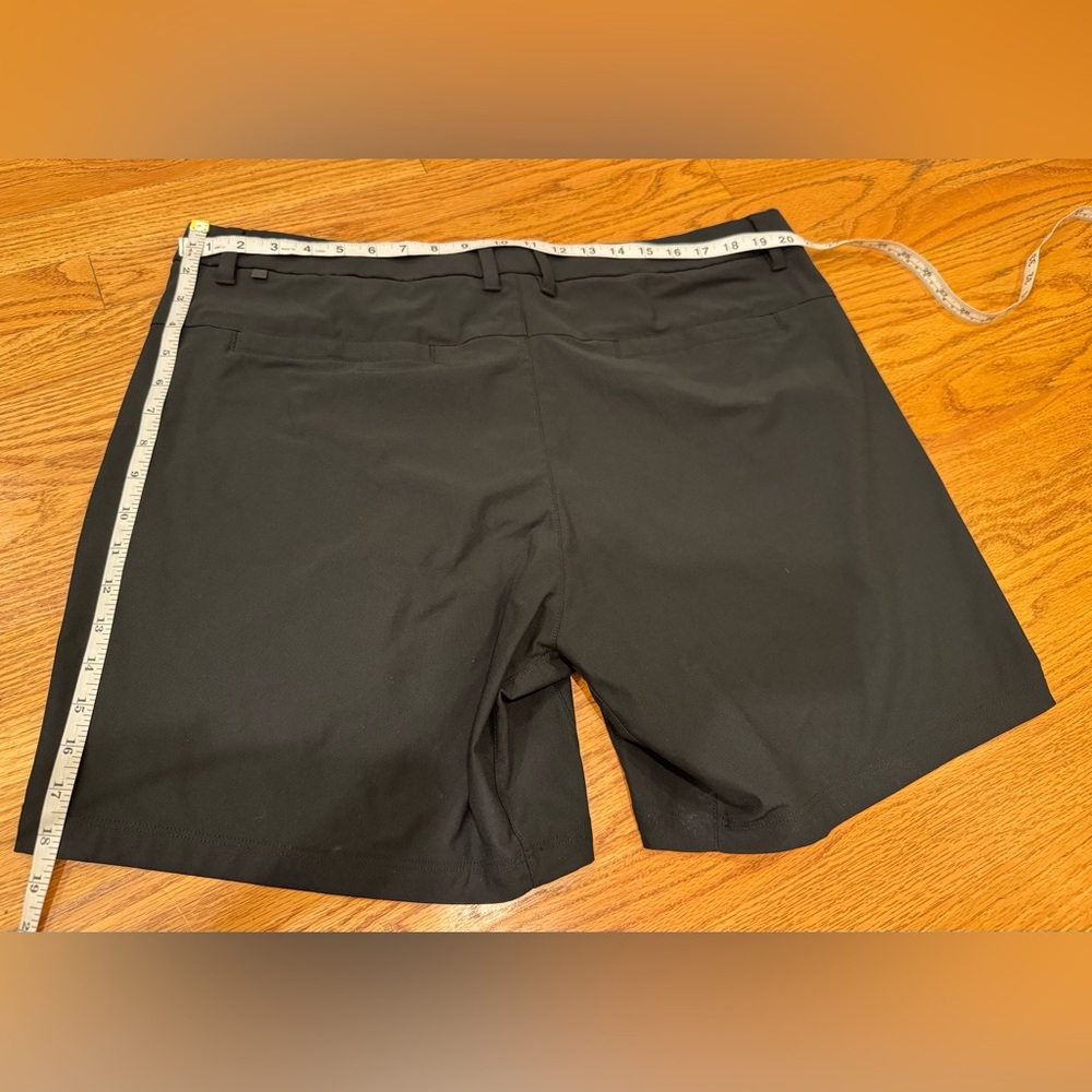 CRZ YOGA Men's All Day Comfy Golf Shorts with pockets 7” size 40W - Picture 3 of 5